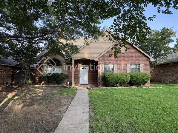 4317 Saugus Dr, Grand Prairie, TX 75052