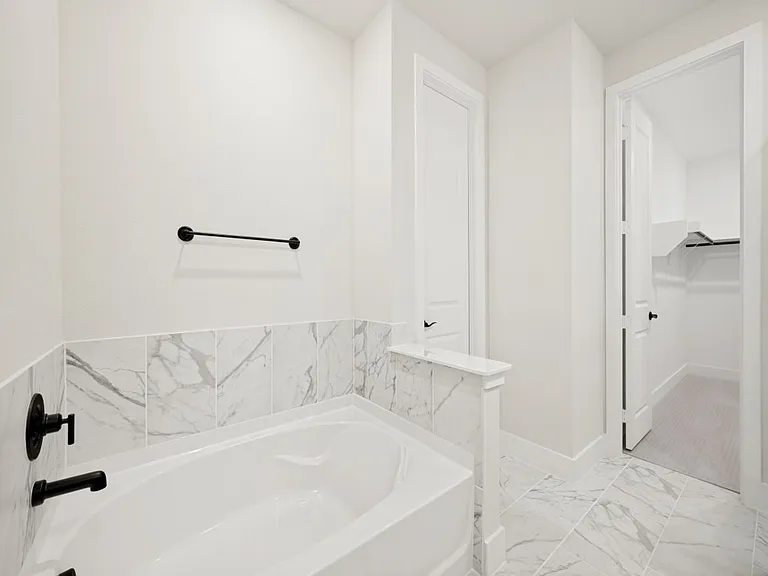 7221 Confetti St — Photo 8