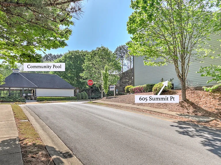 605 Summit Point #A — Photo 48