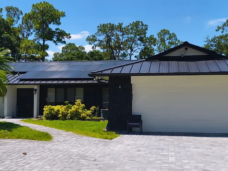 11133 Whispering Pines Ln — Photo 2