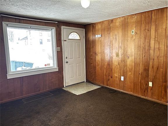 2nd image of 55 Malone Ave APT 1