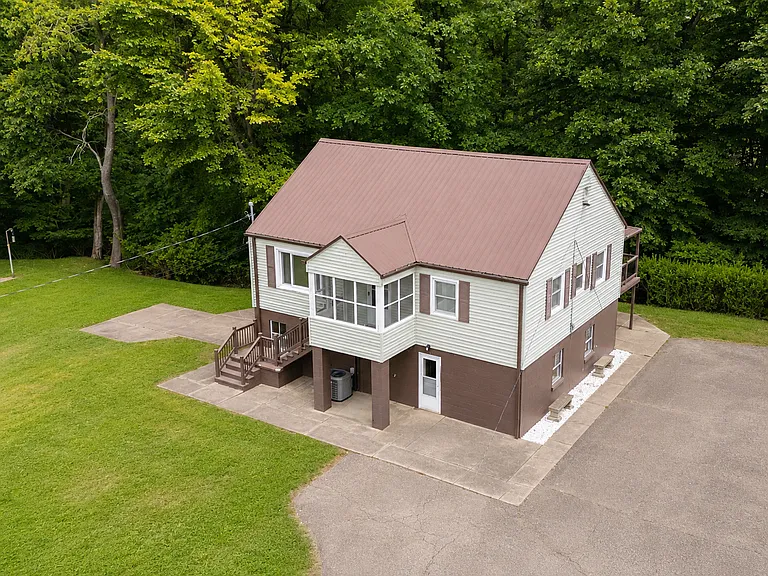 690 Masonic Park Rd — Photo 1