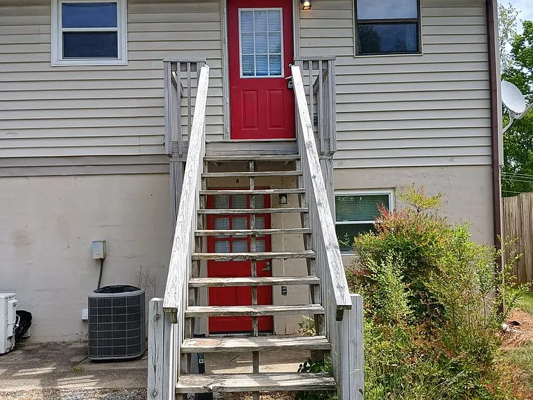 777 Old Embreeville Rd #1-3 — Photo 4