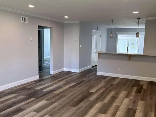 48-E Piazza Tasso, Freehold, NJ 07728