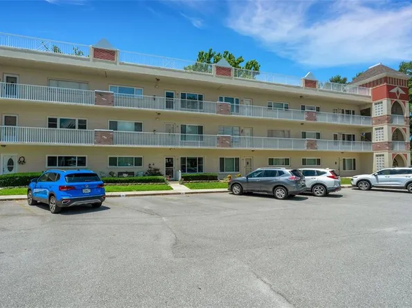 2263 Americus Blvd E APT 59, Clearwater, FL 33763