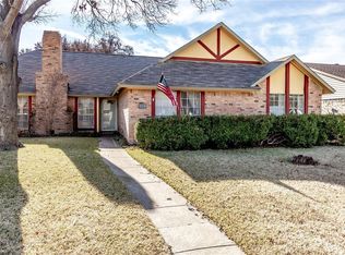 2718 Brookcrest Dr, Garland, TX 75040