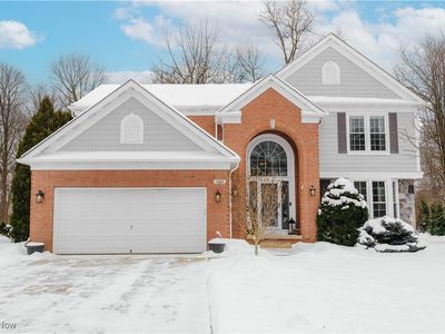 649 Continental Dr, Northfield, OH, 44067