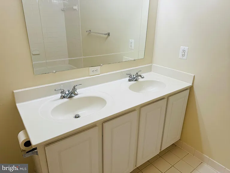 45326 Stark Dr — Photo 19