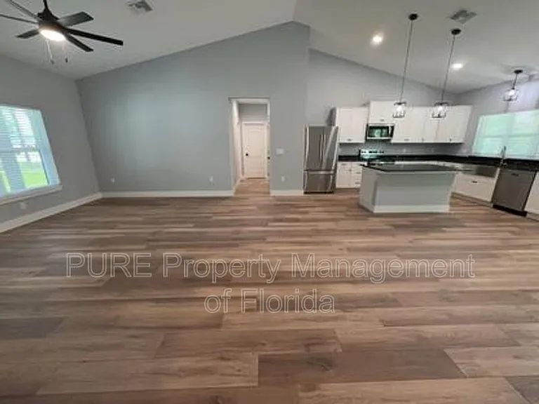 6001 SE 4th Pl — Photo 9