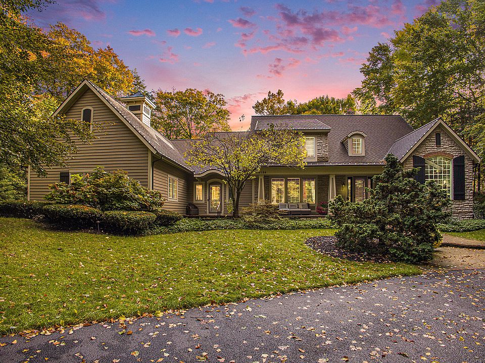 19184 Rosemary Rd, Spring Lake, MI 49456 | Zillow