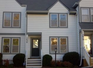 5620 Beacon Hill Dr, Midlothian, VA 23112