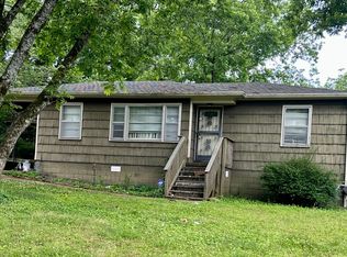 945 Martinwood Cir, Birmingham, AL 35235