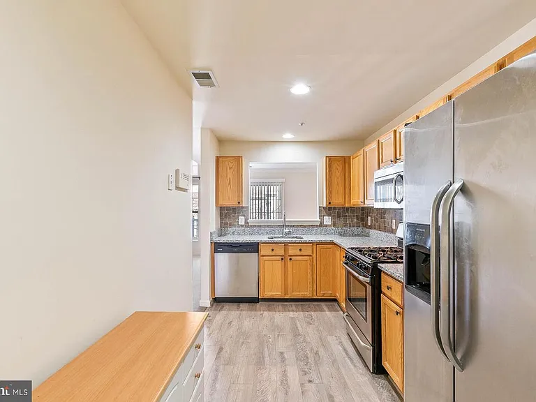 6601 Netties Ln #1803 — Photo 10