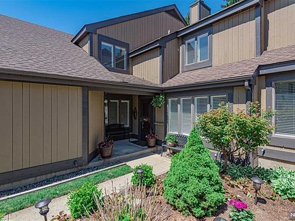 2nd image of 508C Aspen Ln #5083