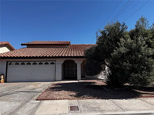 5590 W Katie Ave Photo 1