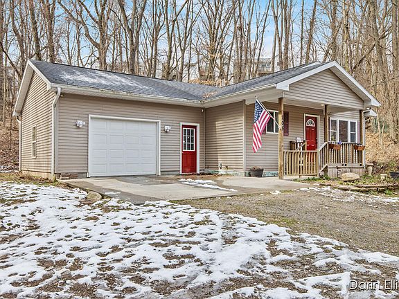2nd image of 705 New North Dexter St