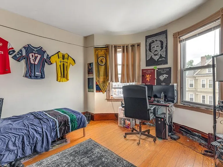 121 Calumet St #3 — Photo 6