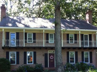 13105 Scarlet Oak Dr, Gaithersburg, MD 20878