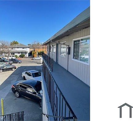 2nd image of 3830 Barker Dr APT 3