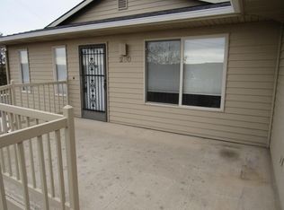 260 NE Hillcrest St, Madras, OR 97741