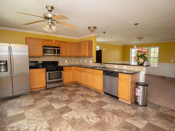 5th image of 632 Worthington Dr