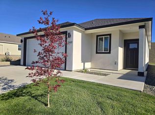 3649 Nuthatch St LOT 206, Richland, WA 99352
