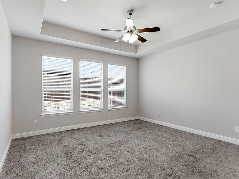 1017 Almond St — Photo 14