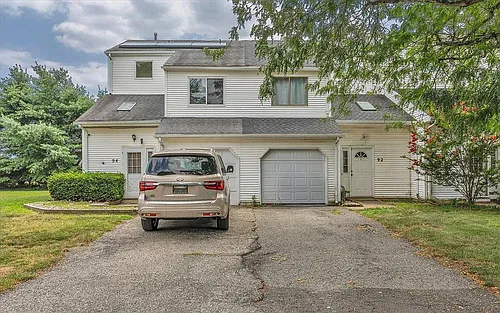 92 Ginger Dr Photo 1