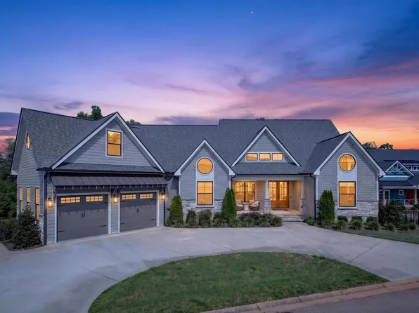 537 Coolwater Dr, Taylors, SC 29687
