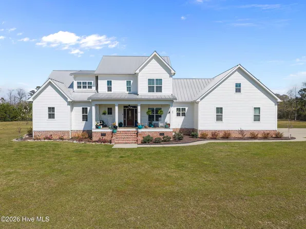 565 Alden Drive SE, Winnabow, NC 28479
