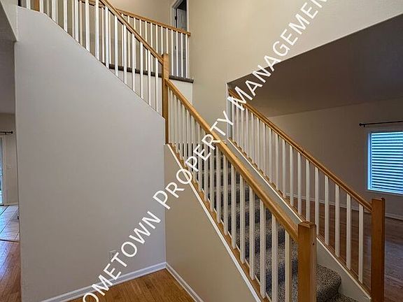 2nd image of 7205 33rd Ave NE