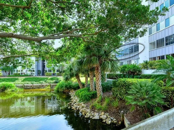 1055 W Peppertree Dr #206AA, Sarasota, FL 34242