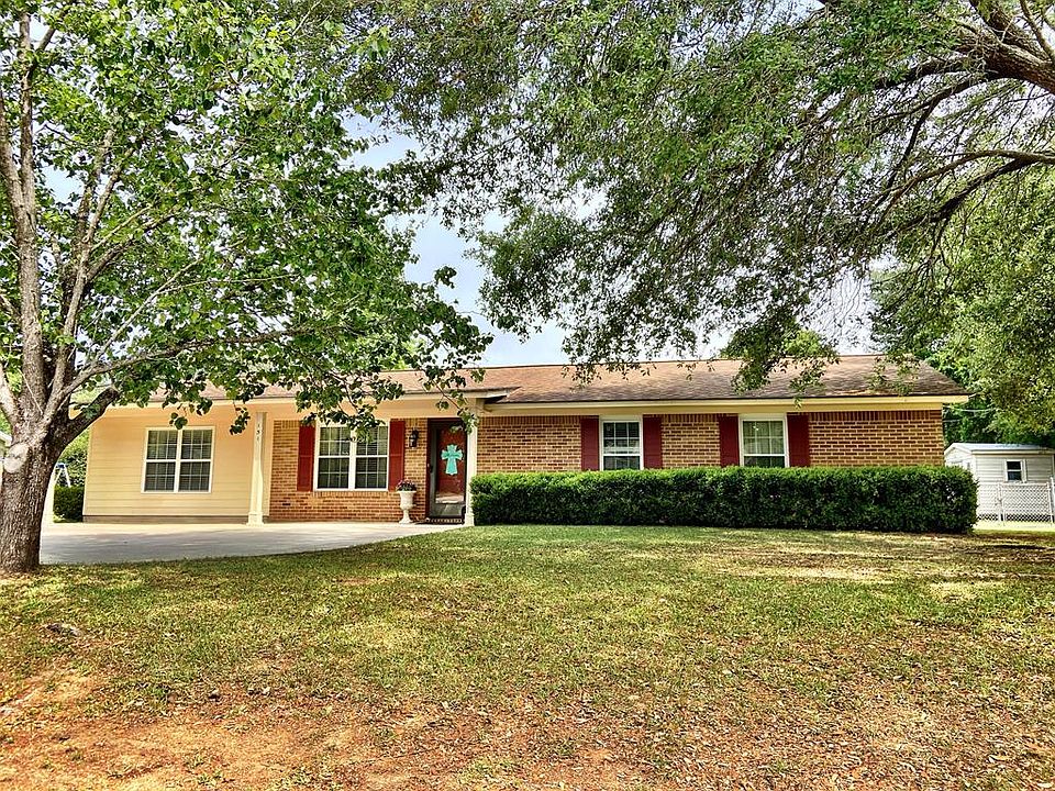 1st image of 151 Big Oak Dr