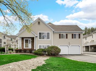 1621 Liberty St, Hanover Park, IL 60133