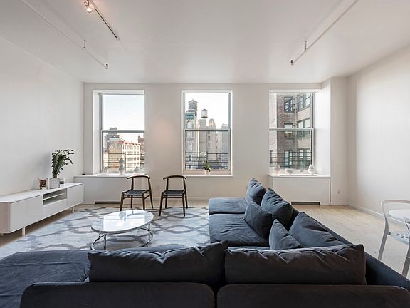 4th image of 7 Bond St APT 5B