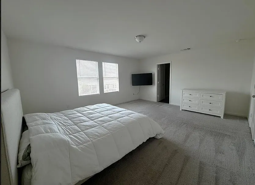 1405 Escondido Dr — Photo 3