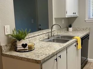 Menlo Pointe, Chico, CA 95926
