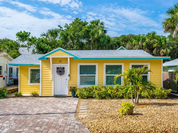 205 Lincoln Ave, New Smyrna Beach, FL 32169
