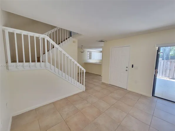 3227 32nd Way #3227, West Palm Beach, FL 33407