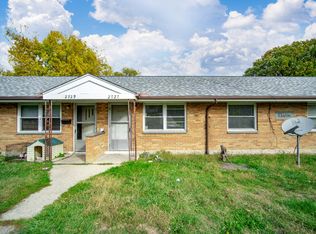 2729 McCall St, Dayton, OH 45417