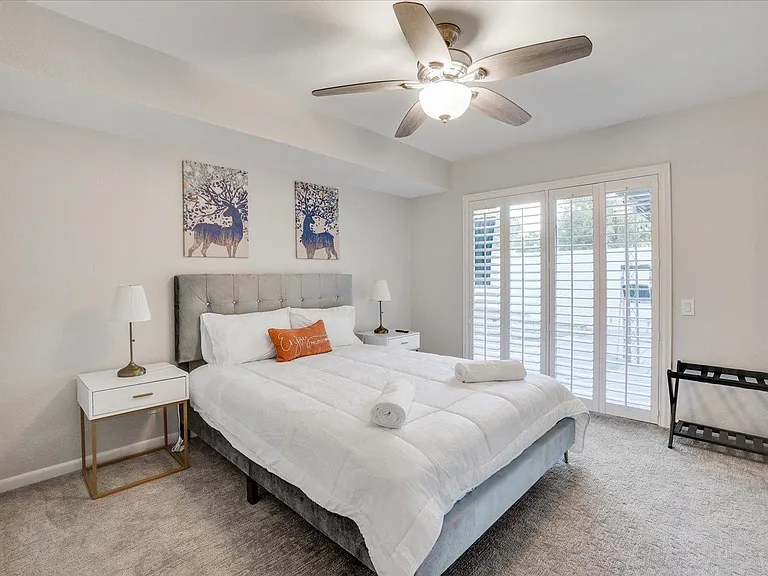 612 W Northgate Dr #612 — Photo 22