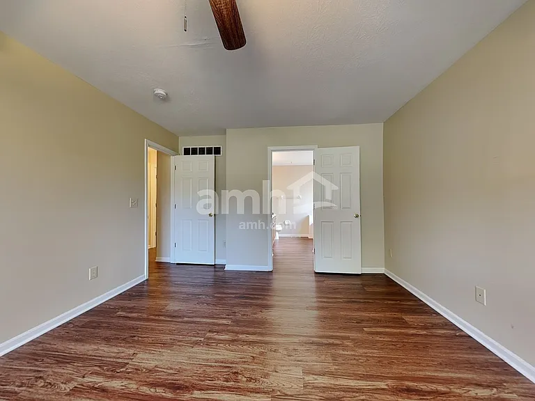 1371 Stableview Cir — Photo 11