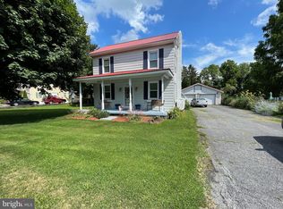 5568 Greenvillage Rd, Chambersburg, PA 17202