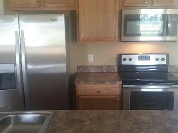 7073 Wolf Rd, Columbus, MS 39705