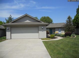 33227 Glenwood Ct, North Ridgeville, OH 44039