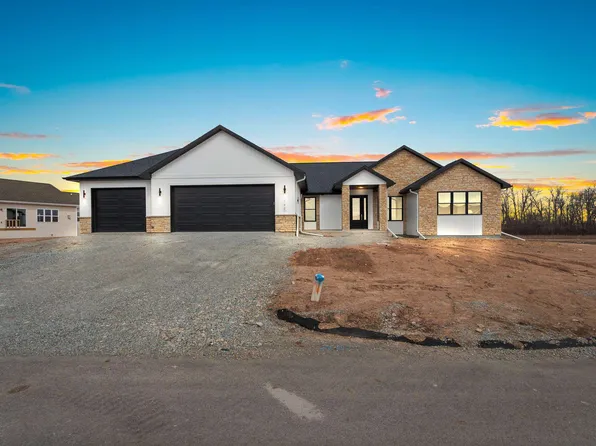 5752 N Sequoia Dr, Appleton, WI 54913