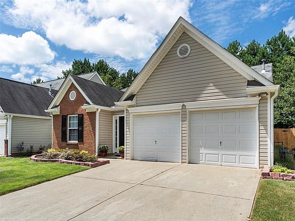 2nd image of 213 Weatherstone Pointe Dr