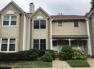 144 Northampton Dr #N144, Holmdel, NJ 07733