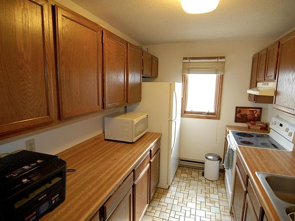 3rd image of 1007 W Depue Ave APT 101