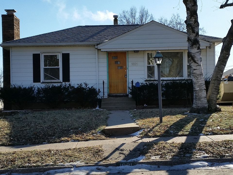 1st image of 1621 W 37th St